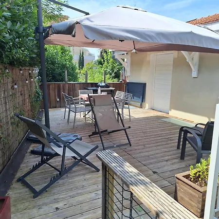 Charmante Avec Terrasse Et Garage A Arcachon, Proche Centre Et Plages - Fr-1-474-61 Villa *